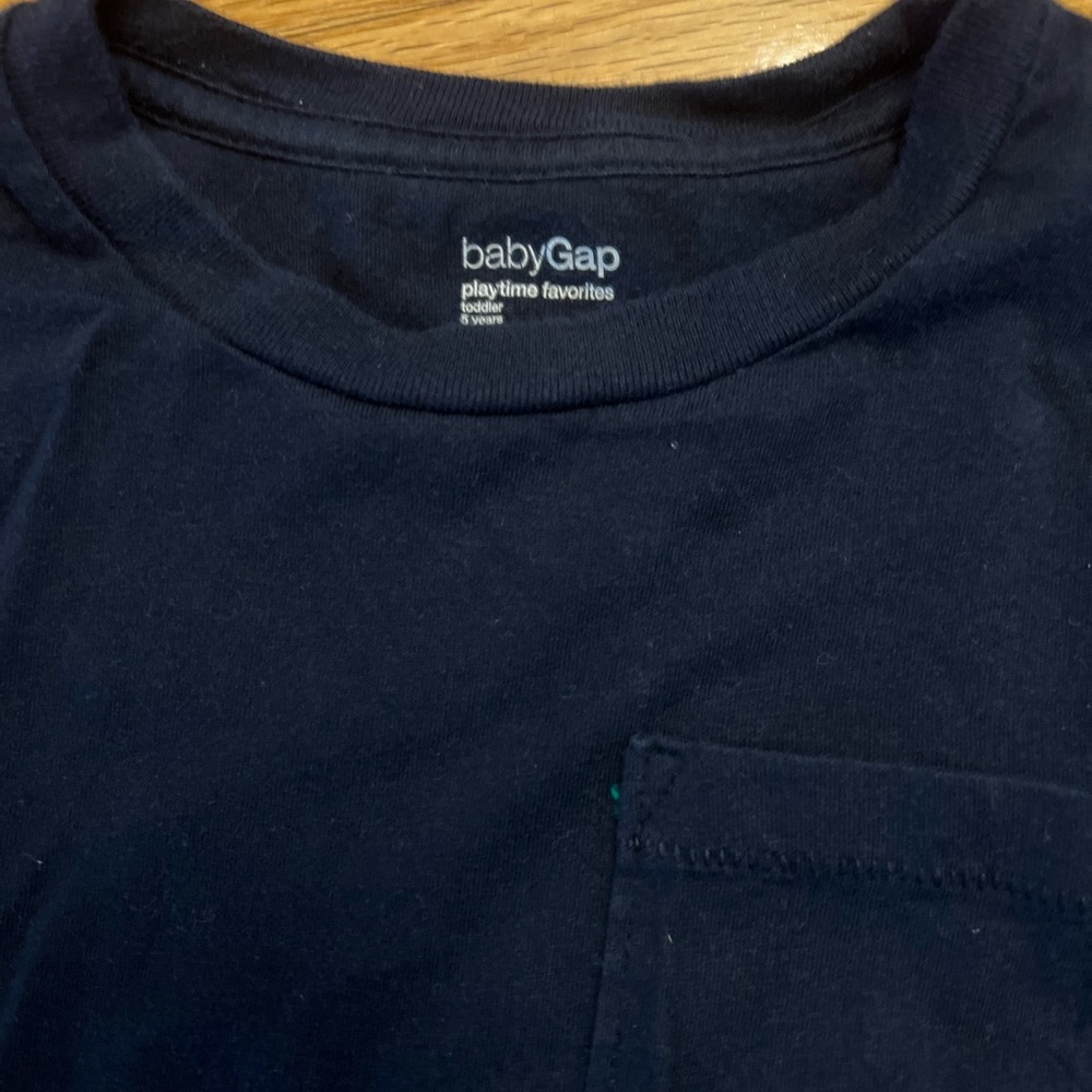 Baby Gap t shirt